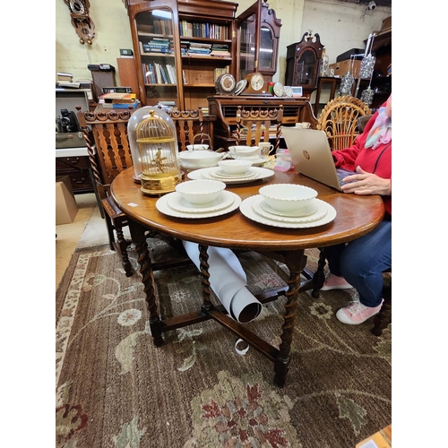 328 - A JACOBEAN OAK STYLE OVAL DROPLEAF GATELEG TABLE -TWIST LEGS AND TURNED FEET (OPEN 112WX150LX75H CMS... 