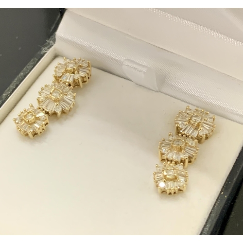 467 - A MATCHED PAIR OF 14CT YELLOW GOLD & DIAMOND TRIPLE DROP EARRINGS - 1.5CT of DIAMONDS IN EACH EARRIN... 