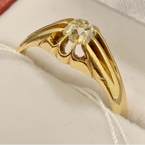 478 - VINTAGE 18CT GOLD RING SET WITH .4CT (APPROX) CLAW SET SOLITAIRE OLD CUT DIAMOND, 4.6G SIZE S