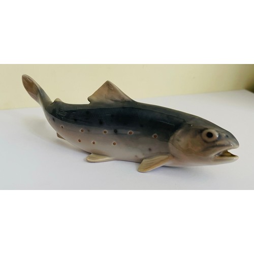 253 - BING & GRONDAHL 2169 TROUT FIGURINE -SVEND JESPERSEN 5HX15L CMS.