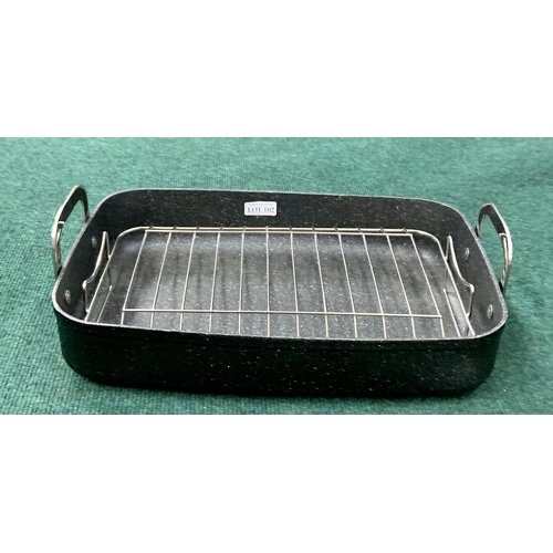 102 - STARFRIT THE ROCK ROASTING PAN WITH RACK - 38CM X 25CM