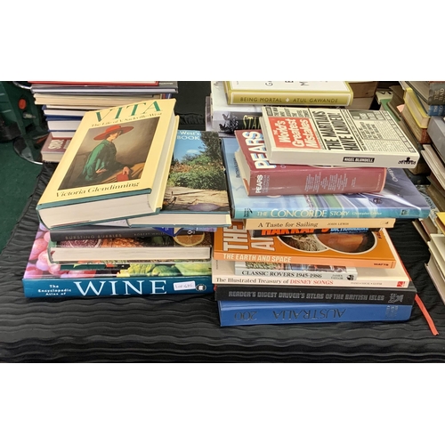 257 - LARGE QUANTITY OF VARIOUS REFERENCE BOOKS, INC COOKING, GARDENING, HISTORY ETC