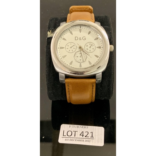 421 - D&G A0271G WRISTWATCH ON BROWN LEATHER STRAP