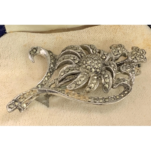 430 - VINTAGE MARCASITE BROOCH