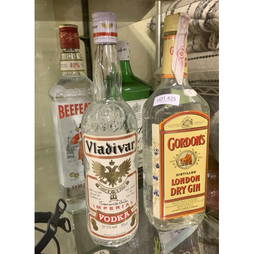 425 - SPIRITS: 3X BOTTLES OF GIN (2X GORDONS/1X BEEFEATER), 1X BOTTLE OF VLADIVAR VODKA -UNOPENED