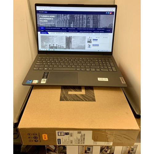 50 - BOXED LENOVO IDEA PAD 5 15