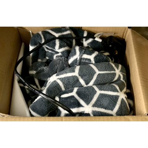 87 - BOXED BROOKSTONE HEATED THROW - GREY CHEVRON