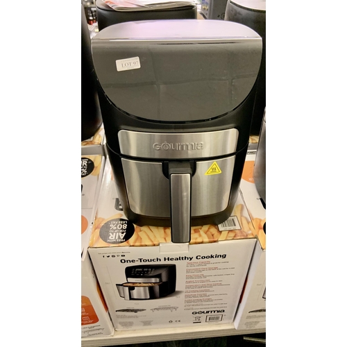 97 - BOXED GOURMIA 6.7L DIGITAL AIR FRYER