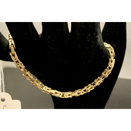 195 - VINTAGE 9CT GOLD BYZANTINE LINK GOLD BRACELET, 8