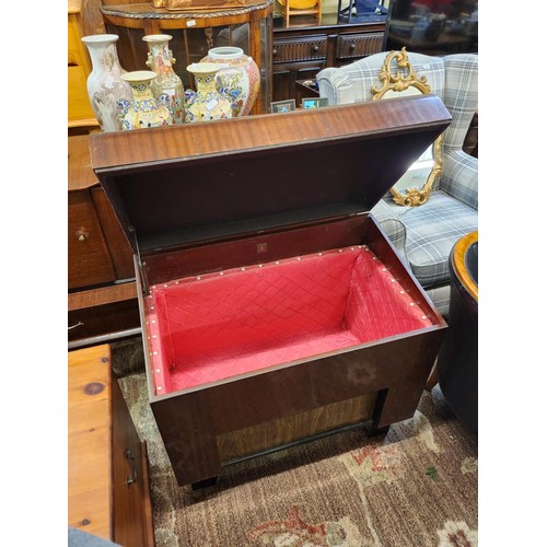 311 - ROSEWOOD RADIOGRAM CABINET CONVERTED TO A BLANKET BOX H:76 X W: 78 X D:46 CMS