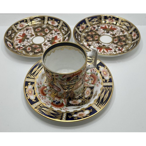 307 - 2 X ROYAL CROWN DERBY SAUCERS, ONE COFFEE CAN AND SIDE PLATE