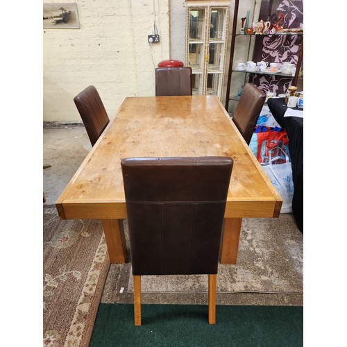 230 - CONTEMPORARY LIGHT OAK KNOTTED KITCHEN TABLE WITH 2 HIDDEN DRAWER ENDS AND 4 X DINING CHAIRS - 190CM... 