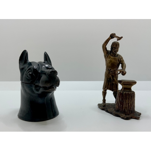 221 - A VINTAGE BRONZE FIGURE OF A BLACKSMITH 
(H:10CM, L: 7CM) - AND A VINTAGE BRONZE HINGED INKWELL IN T... 