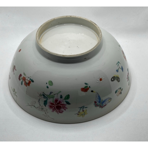 284 - 18TH CENTURY CHINESE QIANLONG FAMILLE ROSE PUNCHBOWL, 25.7CMS DIAMETER