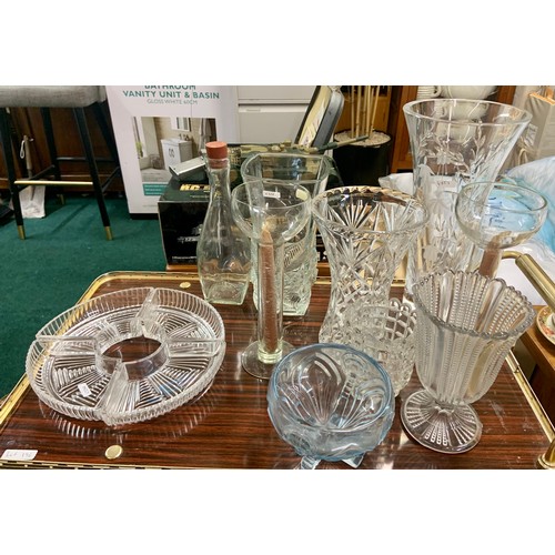 212 - CRYSTAL & VINTAGE GLASSWARES INCL 2X SETS OF 6 WHISKY TUMBLERS, 2X SETS OF WINES & SHERRIES, HIBALLS... 