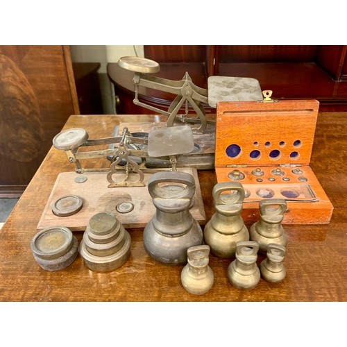 226 - WEIGHTS AND SCALES - TWO (2) WOODEN BASE BRASS POSTAL SCALE WITH A SET OF BELL WEIGHTS (6), STANDARD... 