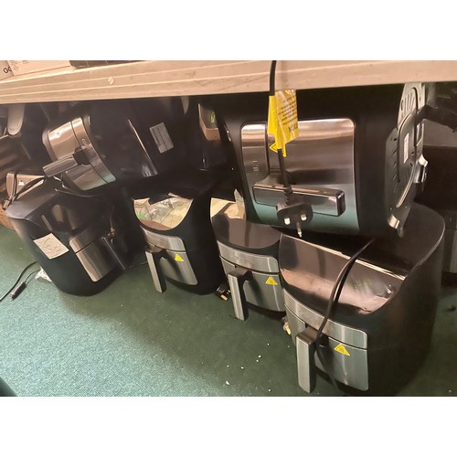 159 - VERY LARGE QTY OF DAMGED REPAIRABLES AIR FRYERS, DUEL BASKET AIR FRYERS MICROWAVE OVENS MORTAR AND P... 