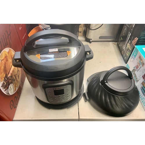 66 - INSTANT POT DUO CRISP WITH 2 LIDS MULTI COOKER. PRESSURE COOKER AND AIRFRYER