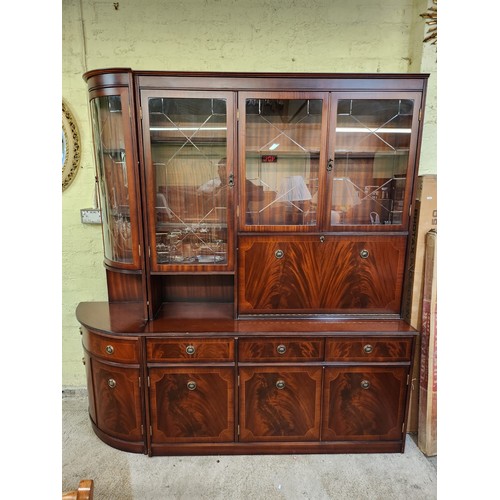 224 - BERESFORD AND HICKS OF ENGLAND WALL DISPLAY UNIT WITH DOMED CORNER UNIT, WITH LIGHTS, CUPBOARDS AND ... 