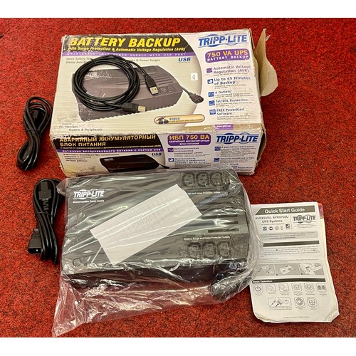 231 - TRIPP-LITE BATTERY BACK UP AVR Series 230V 750VA 450W Ultra-Compact Line-Interactive UPS with USB po... 
