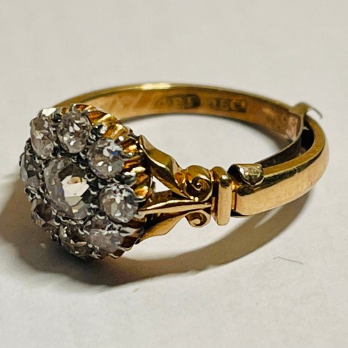 377 - 18 ct Yellow Gold & Diamond Cluster Ring - a large old cut central solitaire diamond surrounded by e... 
