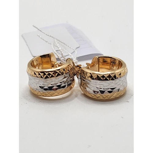 371 - A PAIR OF 14KT YELLOW AND WHITE ITALIAN GOLD EARRINGS 3.42G
