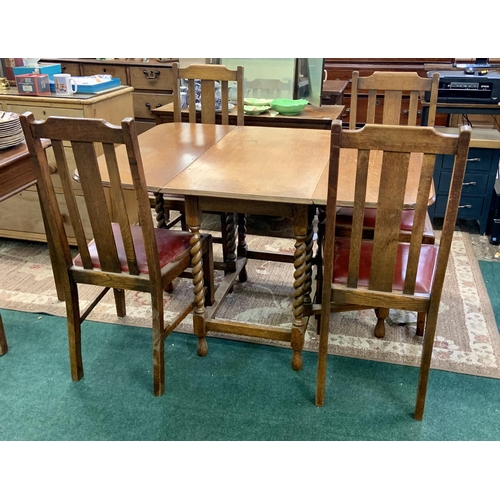 228 - DROP LEAF DINING TABLE WITH BARLEY TWIST LEGS TOGETHER WITH 4 X MATCHING DINING CHAIRS WITH RED LEAT... 