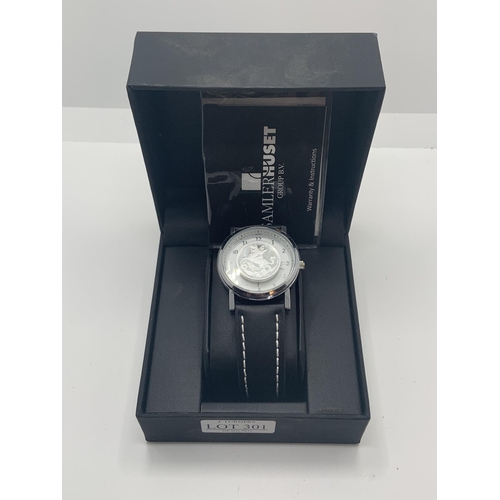 301 - BOXED SAMLERHUSET - WATCH CONTAINING A 2019 FULL SILVER SOVEREIGN WITH C.O.A. 326 OF 4999 ON LEATHER... 