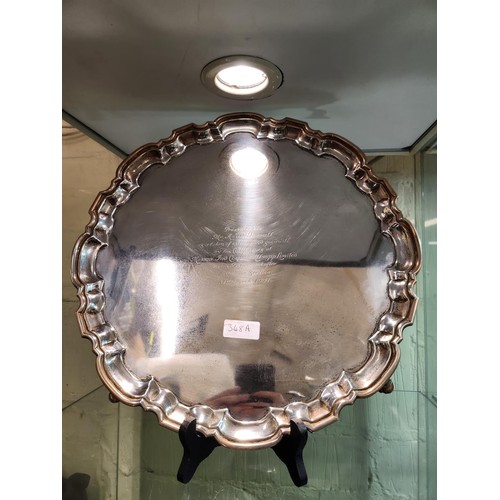 348A - HALLMARKED MAPPIN AND WEBB SCALLOP EDGED SILVER FOOTED TRAY WITH COMMEMORATION ETCHED TO CENTRE- H/M... 