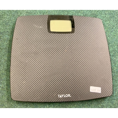 108 - TAYLOR GLASS DIGITAL BATHROOM SCALE