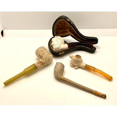 301 - CLAY PIPE IN CASE AND THREE OTHER CLAY PIPES