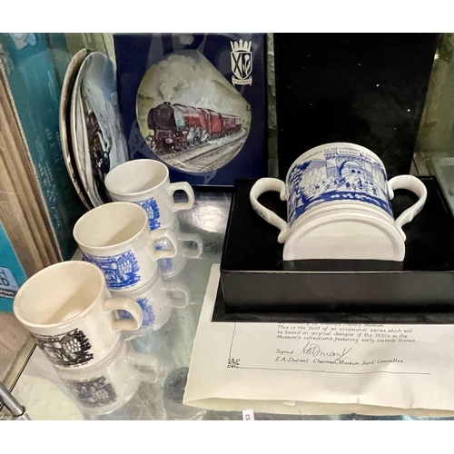 335 - COMMEMORATIVE WARES FOR 150TH ANNIVERSARY OF THE LIVERPOOL AND MANCHESTER RAILWAY INCL A PAIR OF LAR... 