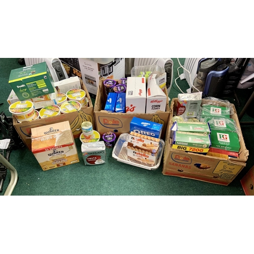 102 - 3 X BOXES OF VARIOUS FOODSTUFFS INC. KETO BARS, KIMCHI CHICKEN, VARIOUS CEREALS, PORRIDGE, TEA BAGS,... 