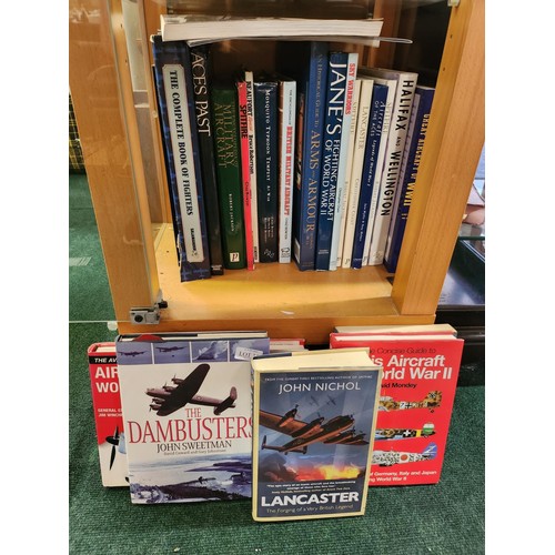 347 - A QUANTITY OF HARDBACK REFERENCE BOOKS - MOSTLY WWII AIRCRAFT AND OTHERS (25 -APPROX)