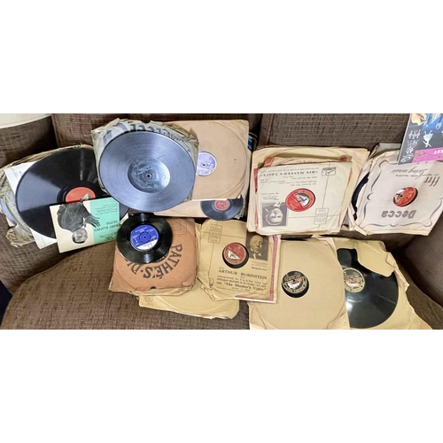 398 - A SMALL COLLECTION OF VINTAGE 78 RPM RECORD - VARIOUS