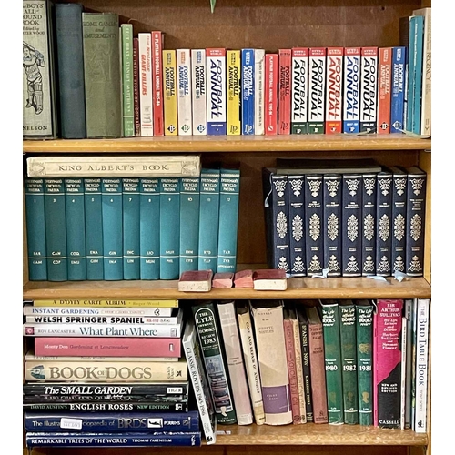 407 - COLLECTION OF VINTAGE REFERENCE BOOKS, SPORTING ANNUALS, COLLECTION OF 9 HENRY JAMES NOVELS ETC.