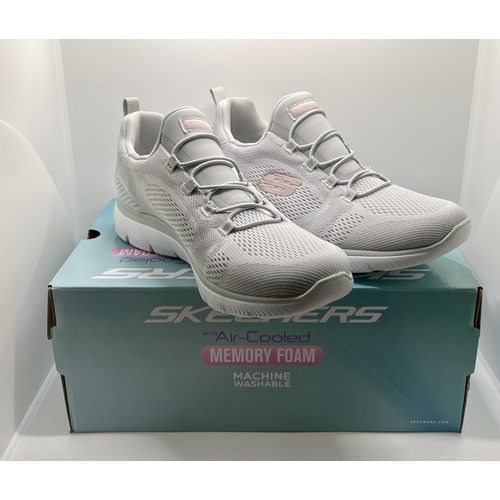 61 - BOXED PAIR OF SKECHERS SUMMIT BUNGEE - GREY - UK 5.5