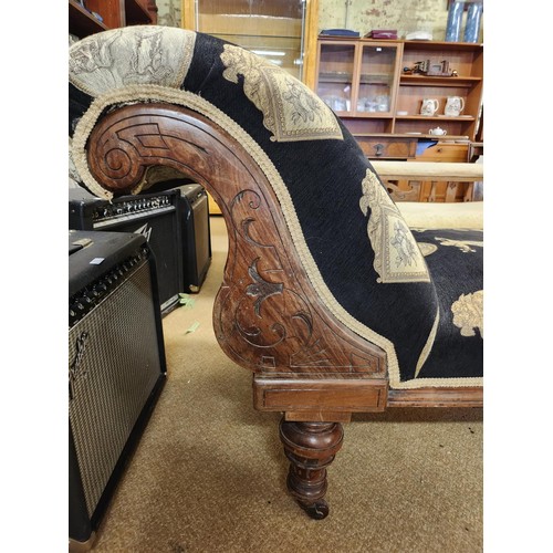 211 - MAHOGANY DAYBED ON TURNED LEGS - SCROLL BACK UPHOLSTERED IN LATER BLACK & CREAM