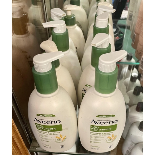 30 - SET OF 10 AVEENO DAILY MOISTURISING BODY LOTION 500ML PUMP BOTTLES