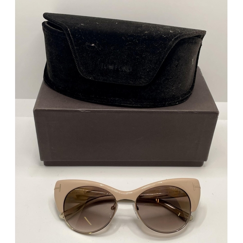 48 - PAIR OF TOM FORD SUNGLASSES - LOLA TF37 WITH BOX AND CASE - EX DISPLAY