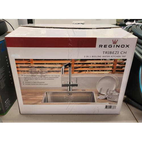 REGINOX TRIBEZI HOTTAP 3-IN1 BOILING WATHER KITCHEN TAP u003dBOXED