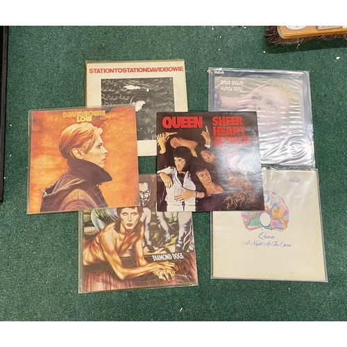 325 - SMALL QTY OF QUEEN/DAVID BOWIE VINYL LPS' - STATION TO STATION, LOW, DIAMOND DOGS, HUNKY DORY, SHEER... 