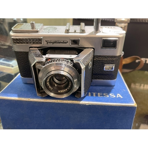 367 - A VOIGTLANDER VITESSA CAMERA AND ORIGINAL BOX AND COVER