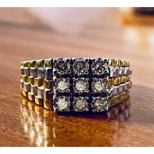 254 - A GENTS 18CT WHITE & YELLOW GOLD PAVE SET DIAMOND CLUSTER SIGNET RING - H/M SHEFFIELD 1997 - WT INCL... 