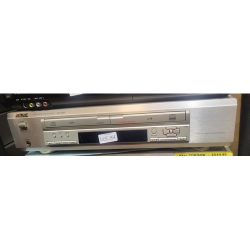 364 - AKAI AUDIO COMPACT DISC RECORDER -CDR-160W