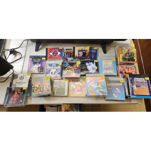 414 - LARGE QTY. OF CD-I GAMES & VIDEOS INCL FLINSTONES, SPACE ACE, BIG BOX 7 GUEST -SEALED ETC -MULITPLE ... 