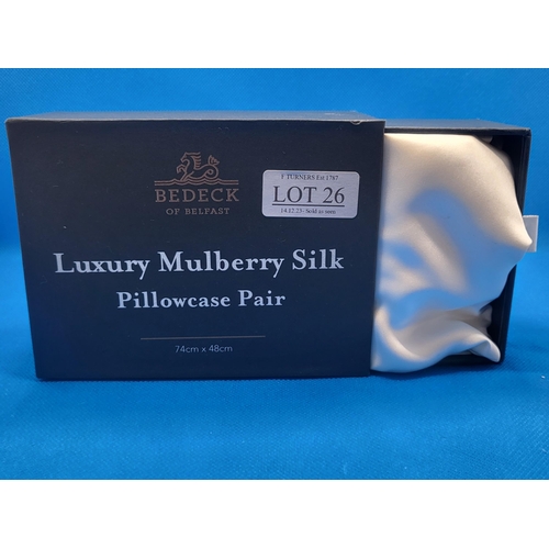 26 - SET OF 2 BEDECK OF BELFAST LUXURY MULBERRY SILK PILLOW CASES - WHITE