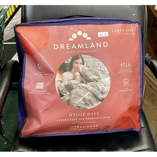 143 - DREAMLAND LUXURY FAUX FUR WARMING THROW - ALASKAN HUSKY COLOUR WITH PROTECTIVE BAG