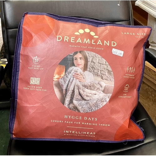 145 - DREAMLAND LUXURY FAUX FUR WARMING THROW - FALLOW DEER COLOUR WITH PROTECTIVE BAG