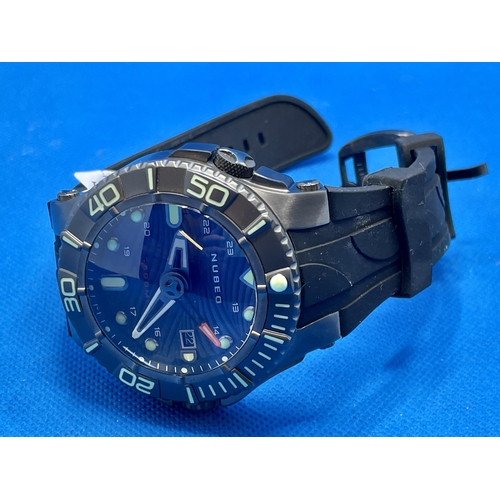 446 - NUBEO MANTA AUTOMATIC DIVERSGENTS WATCH - SERIAL NB6037, RUBBER STRAP